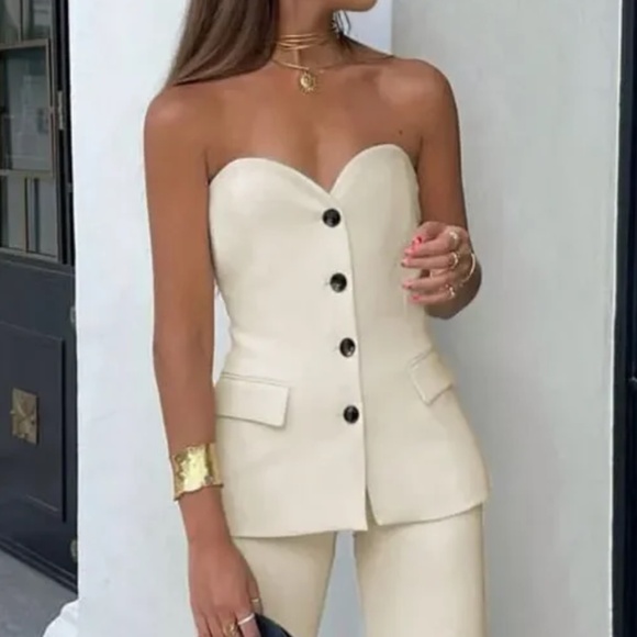 Commense Cream Strapless Button-Up Top - Picture 2 of 6